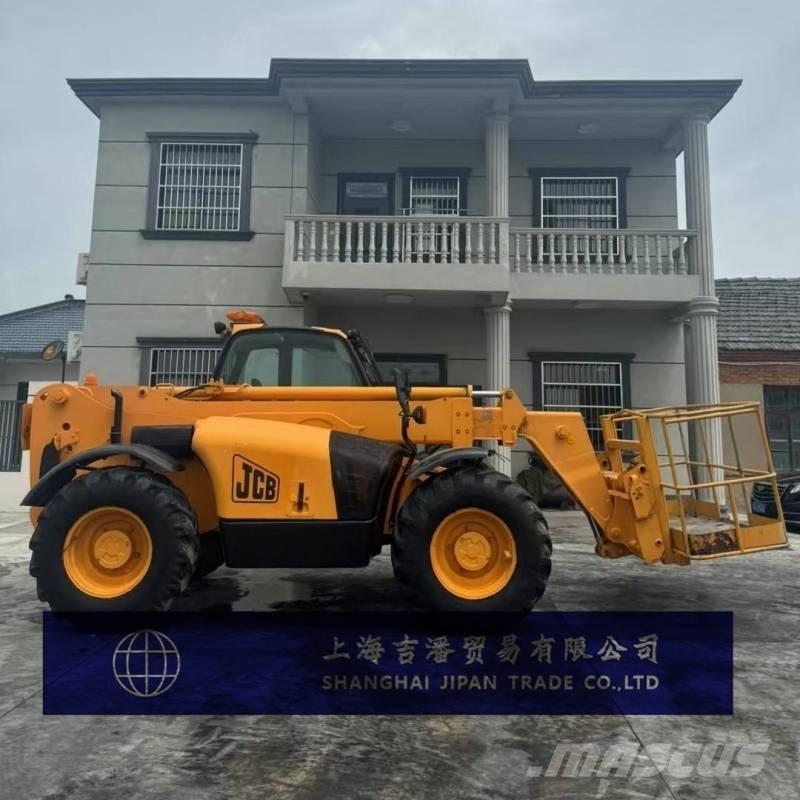 JCB 535-95 Teleskopické manipulátory