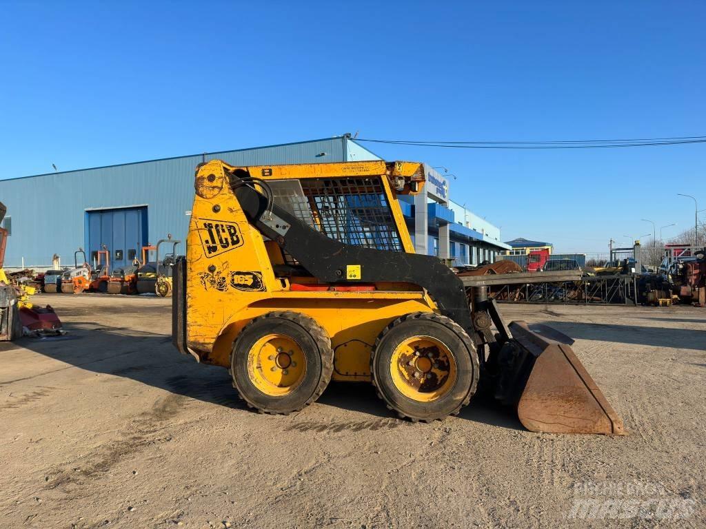 JCB 165 Smykem řízené nakladače