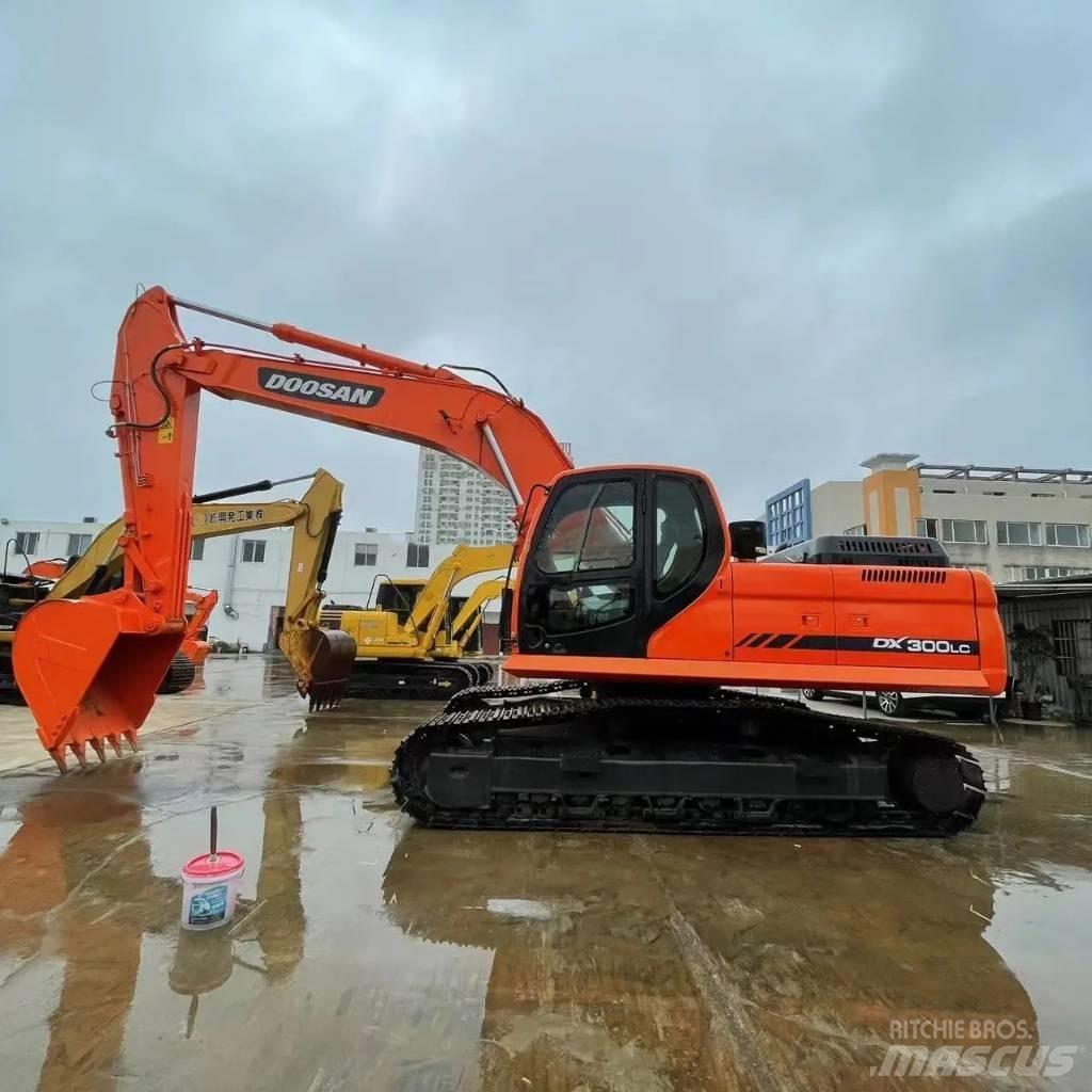 Doosan DX 300 LC Mini rýpadla < 7t