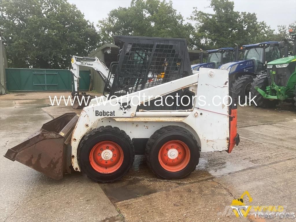 Bobcat 753 Smykem řízené nakladače