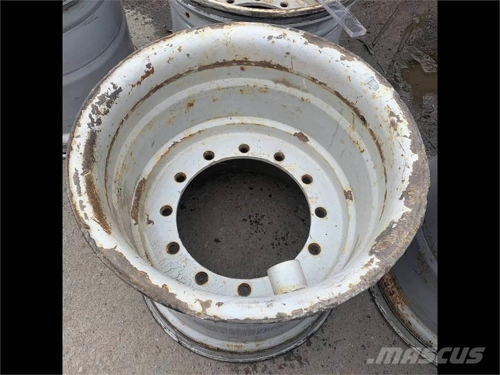 Gremo 1350 24x26,5 Pneumatiky, kola a ráfky