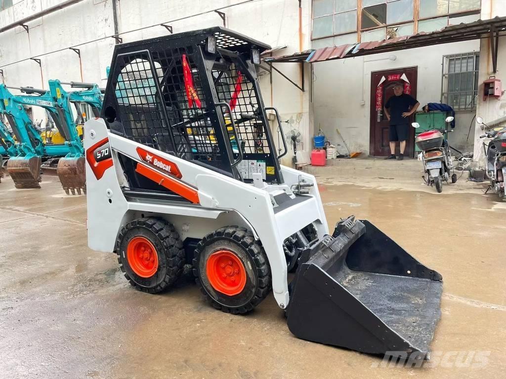 Bobcat S70 Smykem řízené nakladače