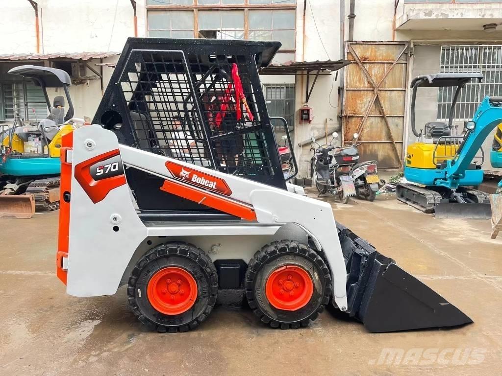 Bobcat S70 Smykem řízené nakladače