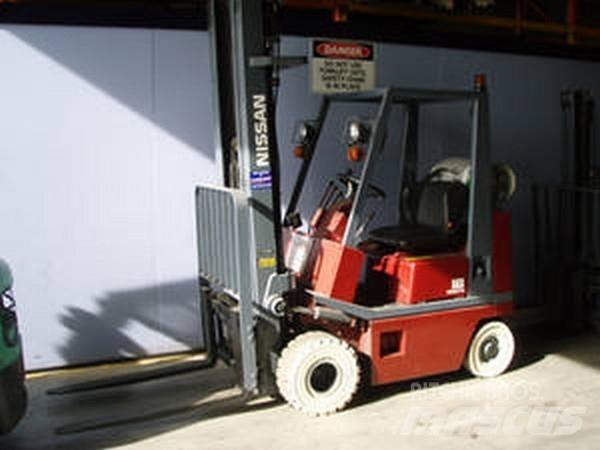 Nissan KH01A15U Další