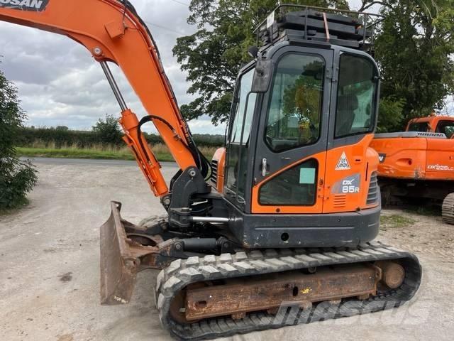 Doosan DX 85 R-3 Midi rýpadla 7t - 12t