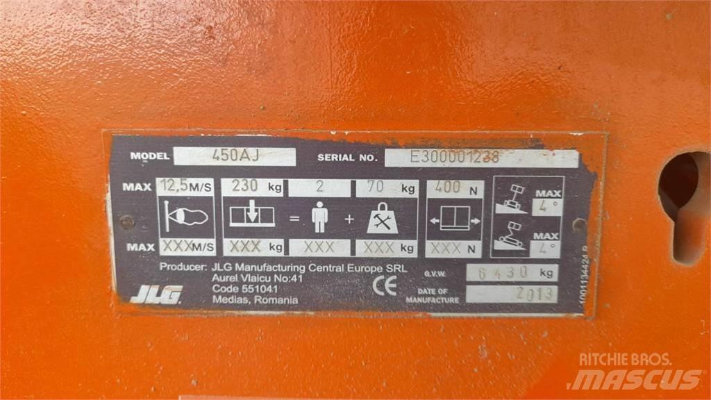 JLG 450AJSII Kloubové plošiny