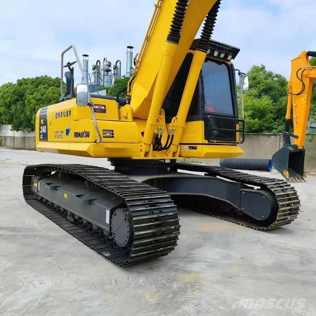 Komatsu PC 240 LC-8 Pásová rýpadla
