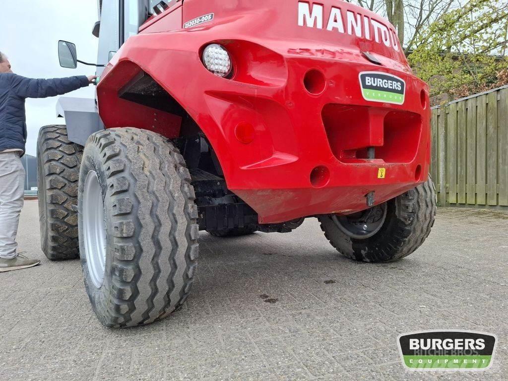 Manitou M30-4 Terénní vysokozdvižné vozíky