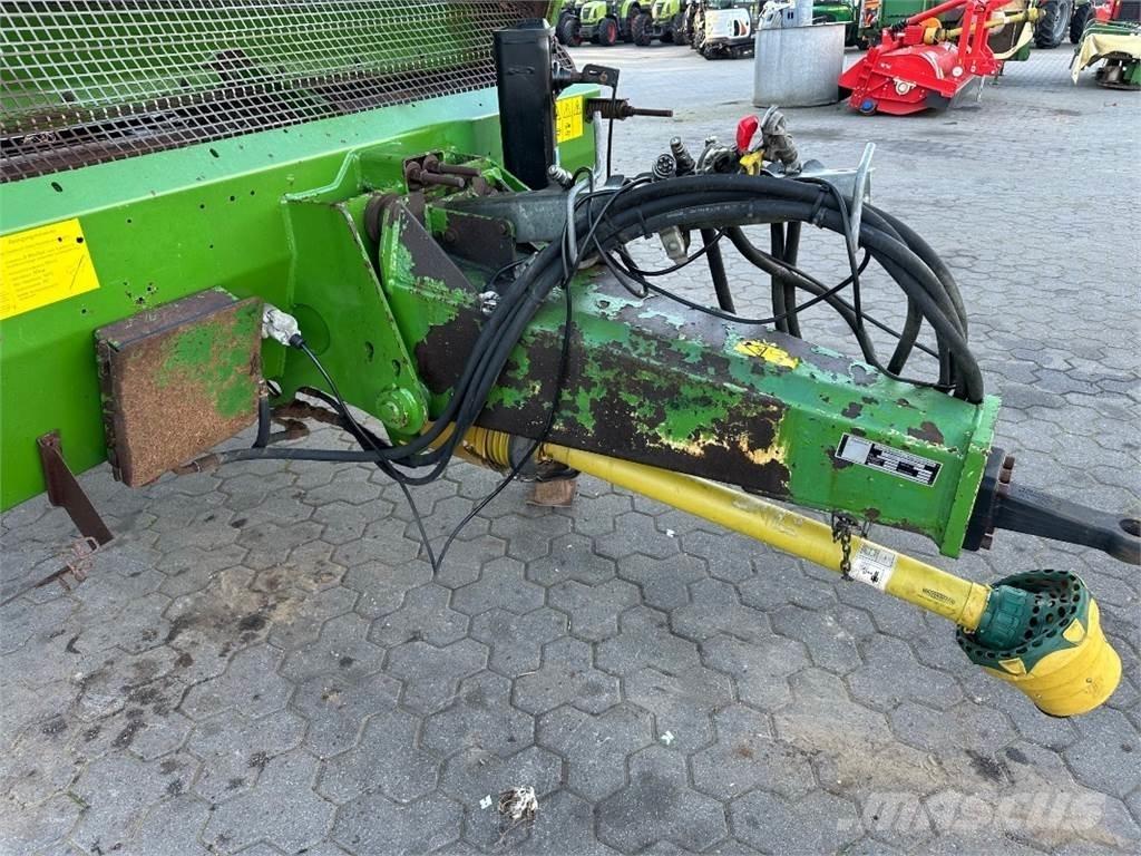 Bergmann M 5210 S Rozmetadla chlévské mrvy