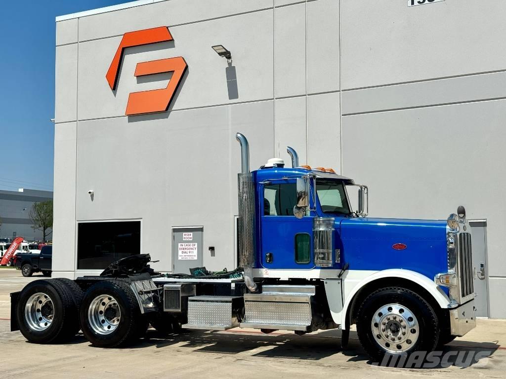 Peterbilt 389 Tahače