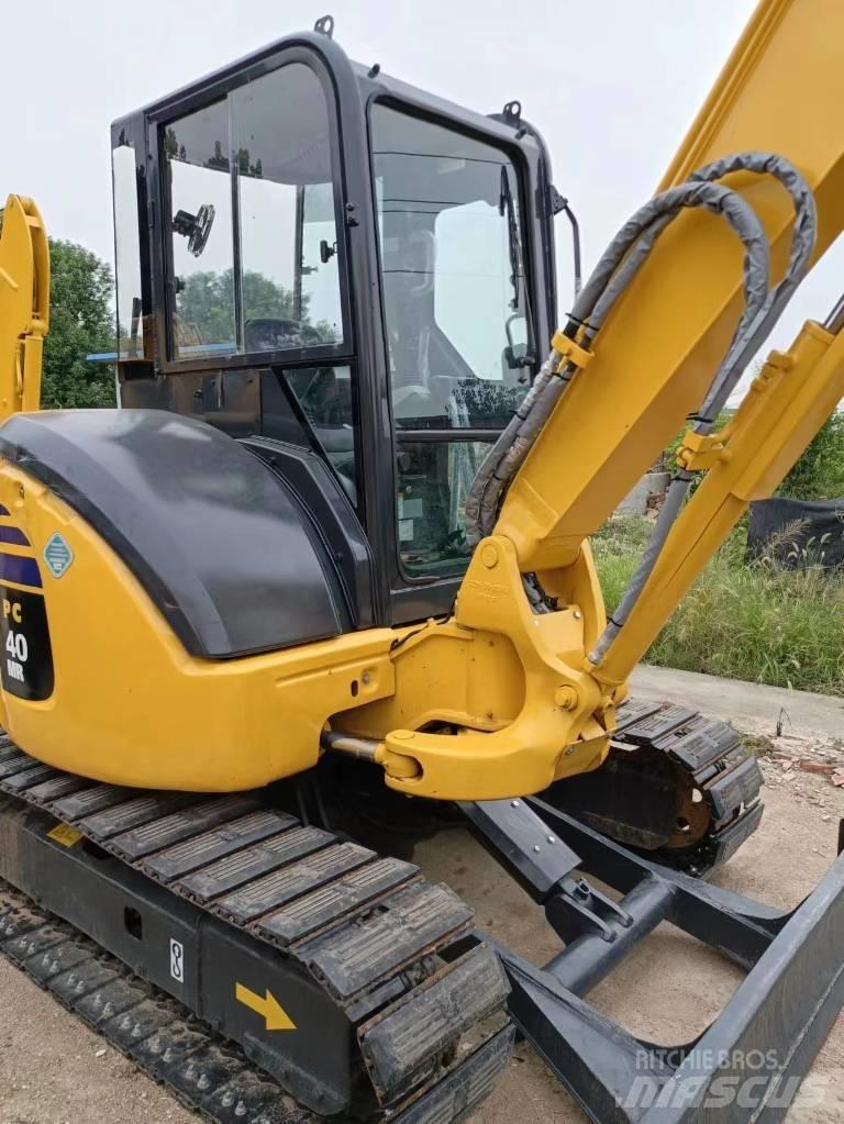 Komatsu PC 55 MR Pásová rýpadla