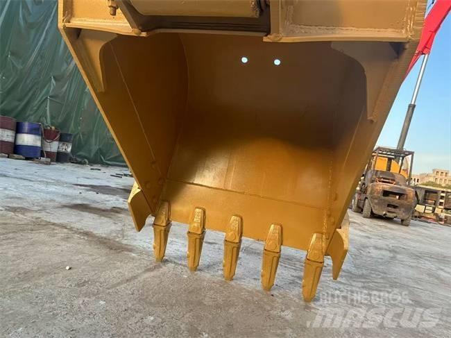 CAT 320 B Pásová rýpadla