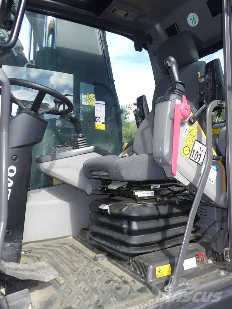 Volvo EW 220 E Kolová rýpadla