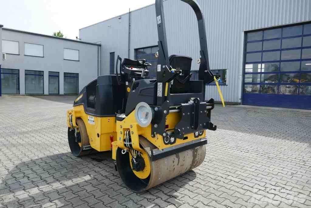 Bomag BW 120 AD-5 Malé asfaltovací stroje