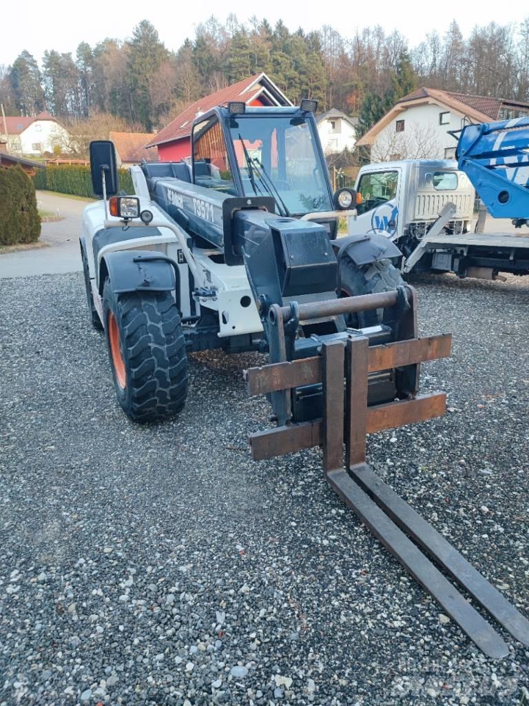 Bobcat T 3571 Teleskopické manipulátory