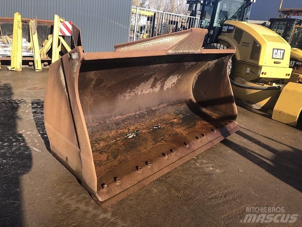 Volvo L60/70 Lopaty