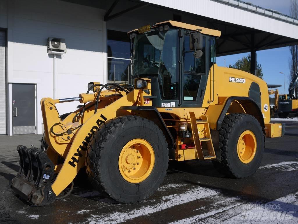 Hyundai HL 940 Kolové nakladače