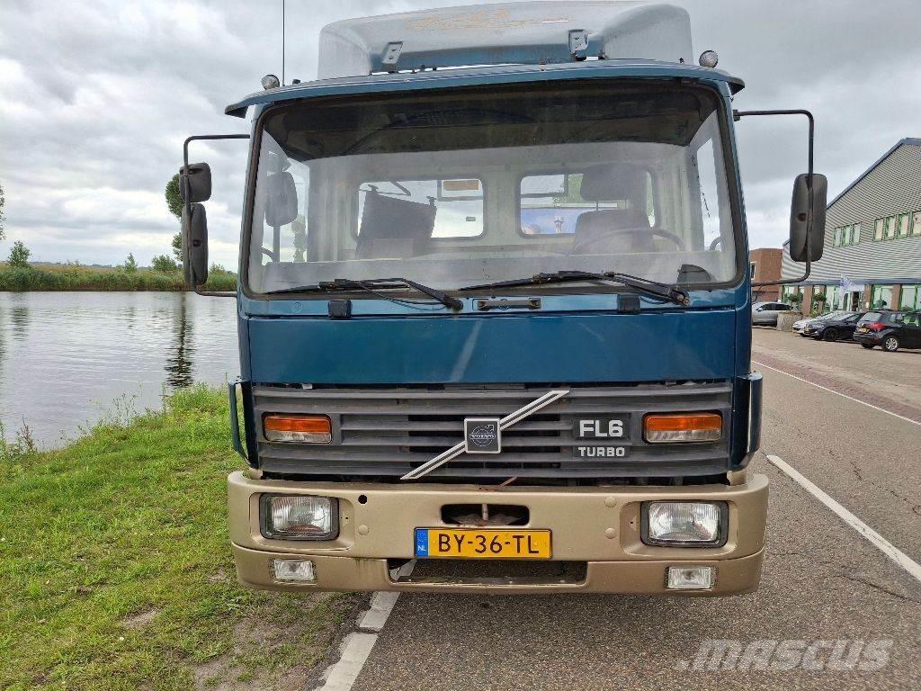 Volvo FL611 Nákladní vozidlo bez nástavby