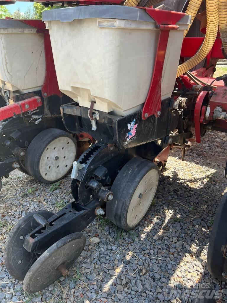 Horsch Maestro 12 CC Přesné secí stroje