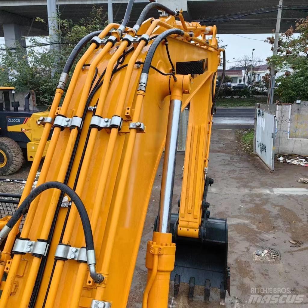 Hyundai R220LC-9 Pásová rýpadla