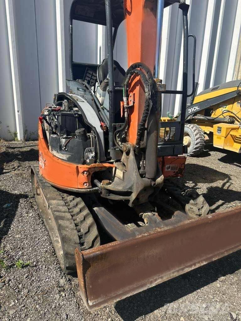 Hitachi ZX 27 U Mini rýpadla < 7t