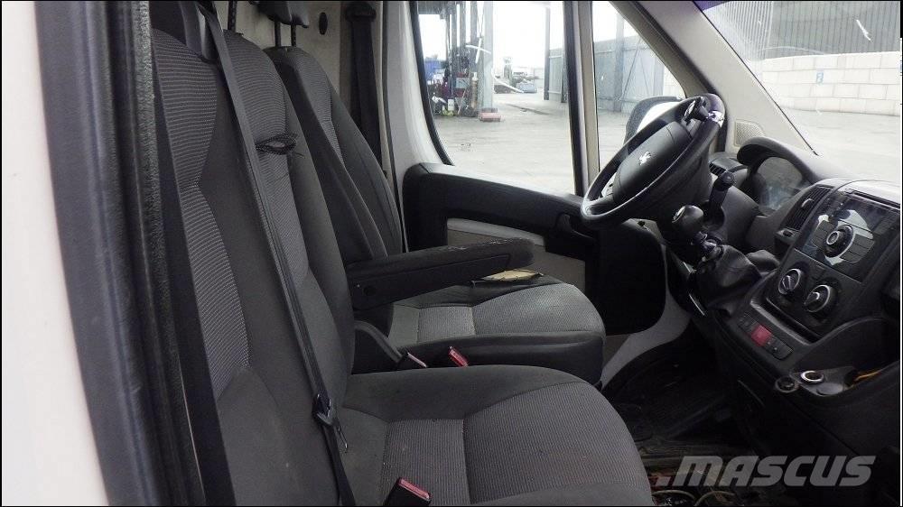 Peugeot Boxer 3 Skříňová nástavba