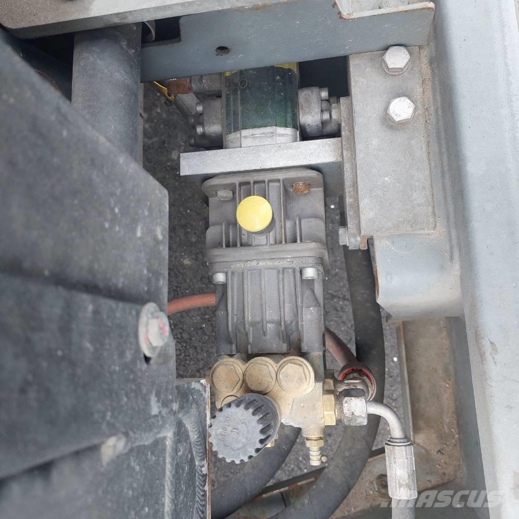 Putzmeister P 720 TD Nákladní auta s čerpadly betonu