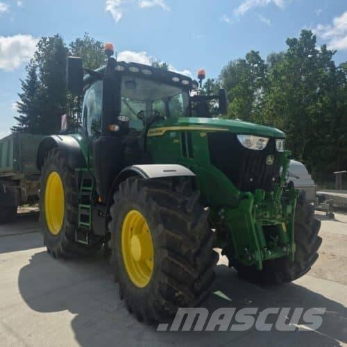 John Deere 6R 230 Traktory