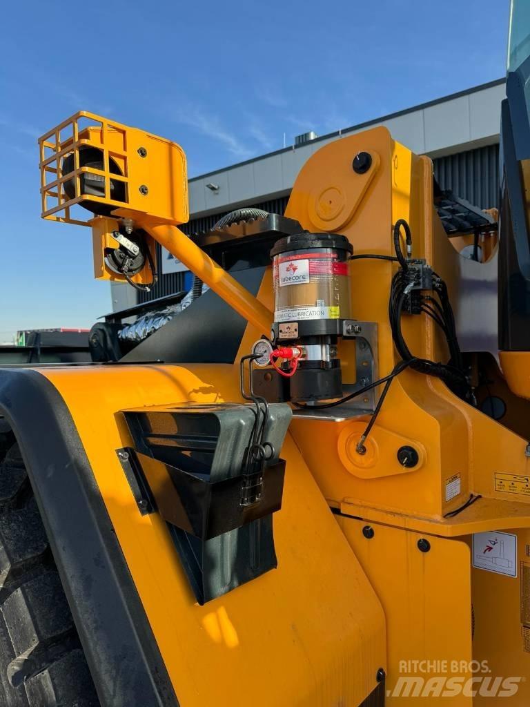 Hyundai HL960A HD Kolové nakladače