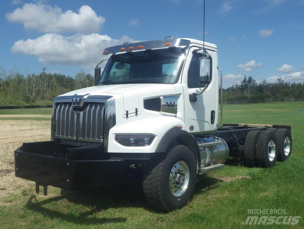 Western Star 47 X Nákladní vozidlo bez nástavby