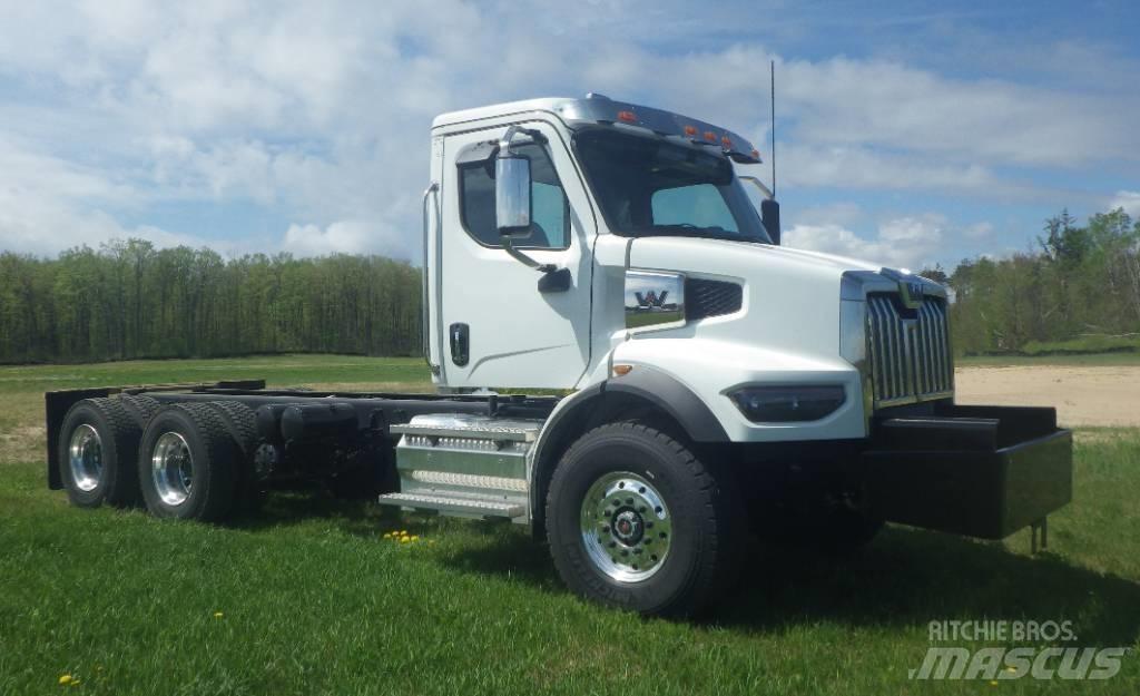 Western Star 47 X Nákladní vozidlo bez nástavby