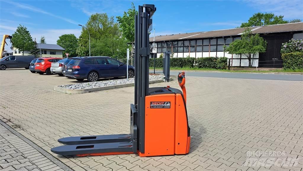 Linde L20 Ručně vedené vysokozdvižné vozíky