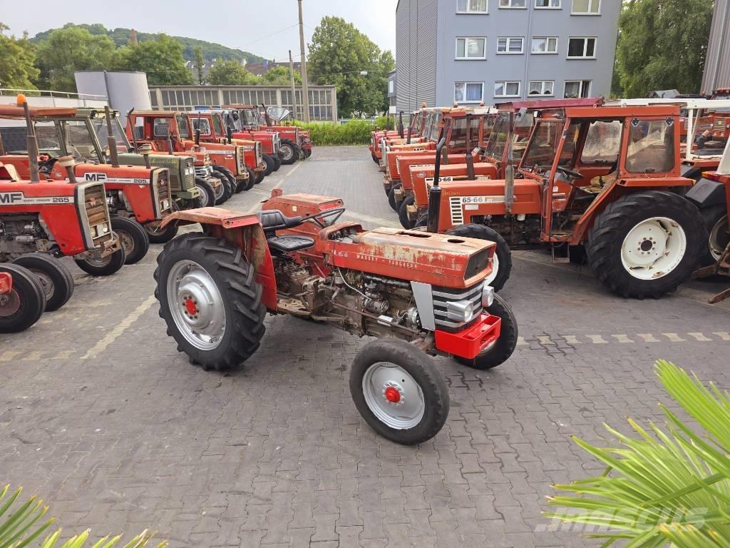 Massey Ferguson 158 Traktory
