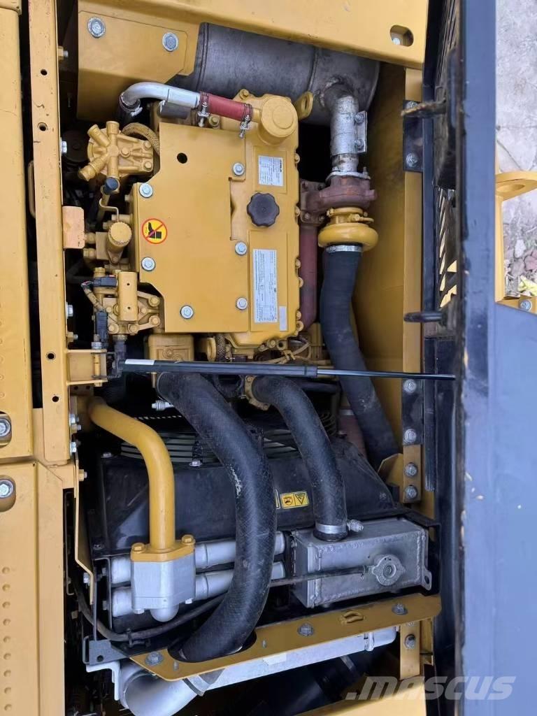 CAT 312 Pásová rýpadla