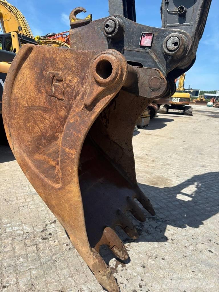 Volvo EC 290 C L Pásová rýpadla