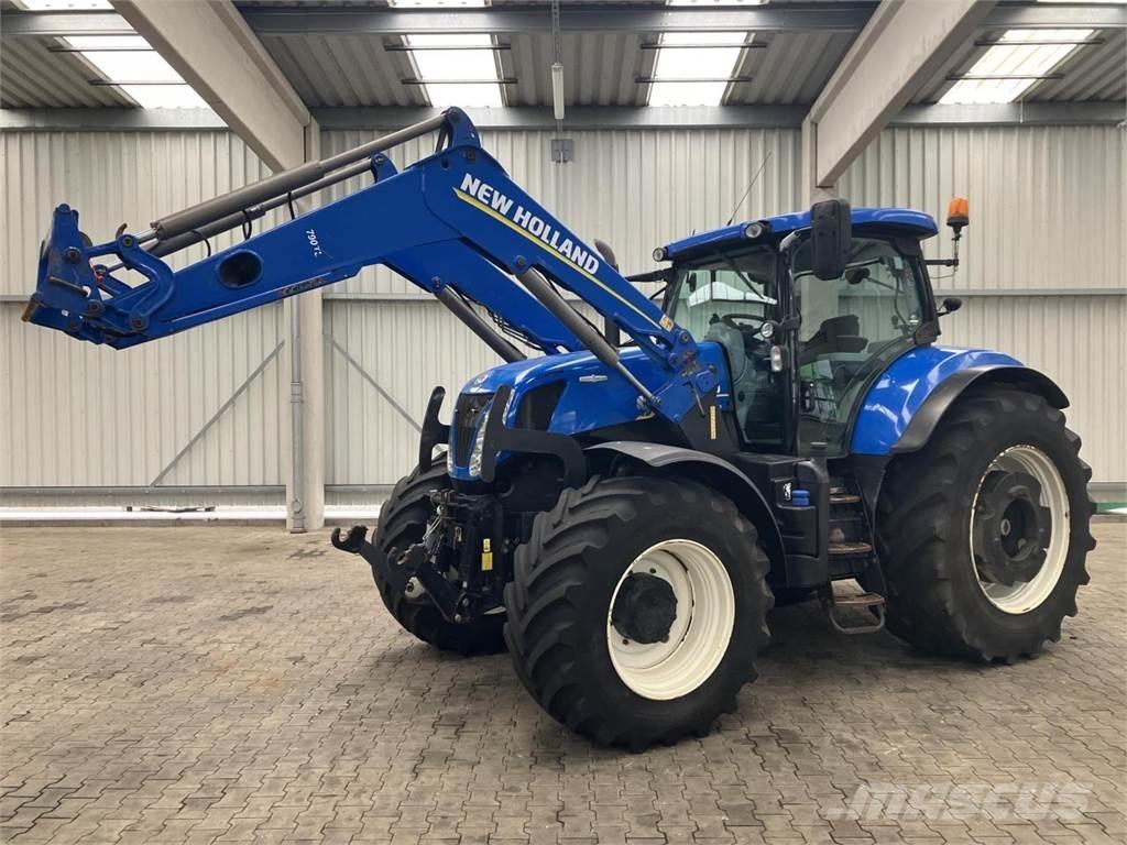 New Holland T7.270 Traktory