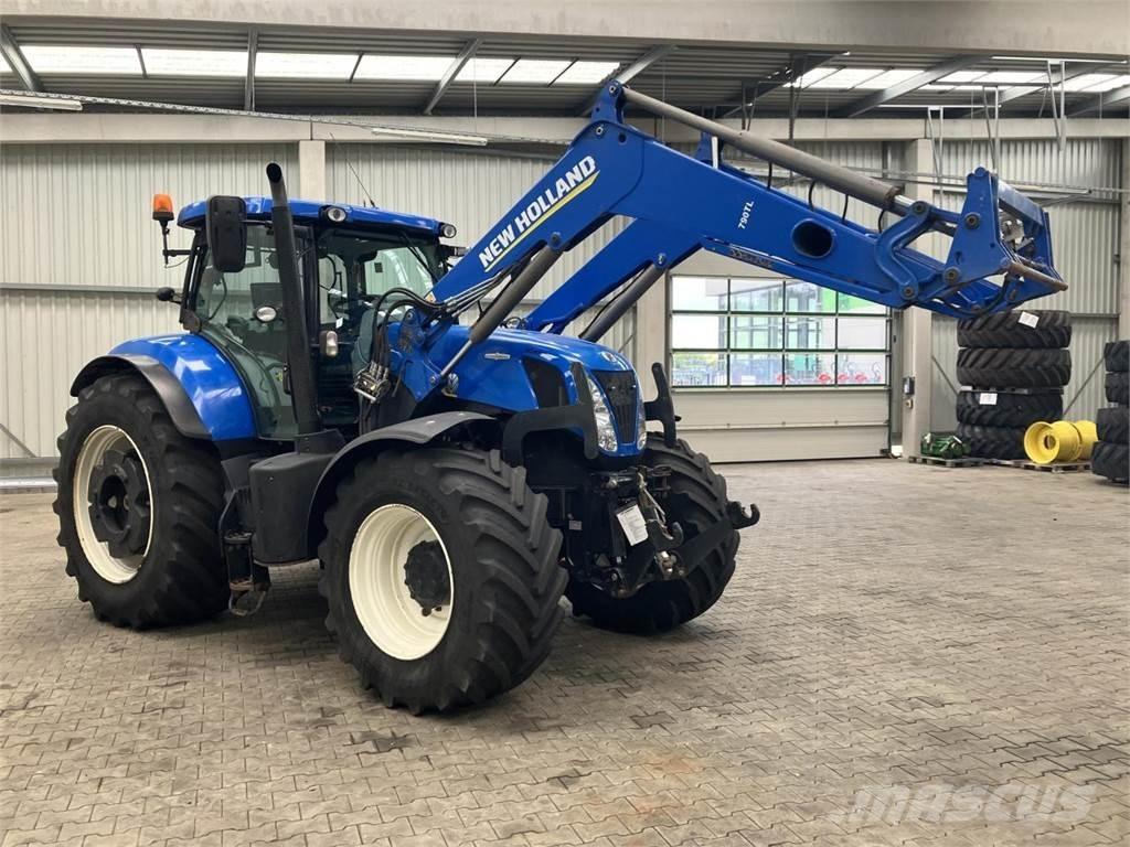 New Holland T7.270 Traktory