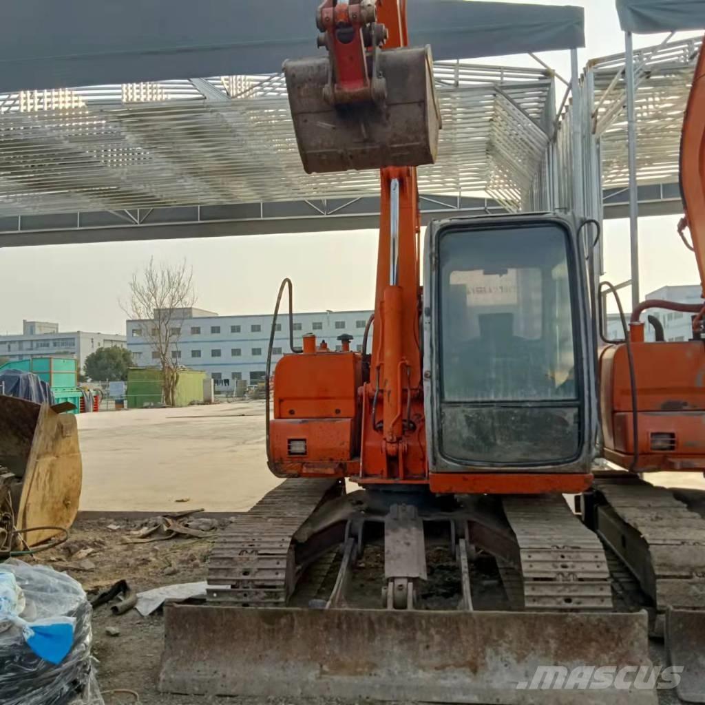 Hitachi EX60-5 Mini rýpadla < 7t
