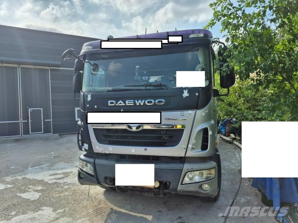 KCP KCP42ZX5170 Nákladní auta s čerpadly betonu