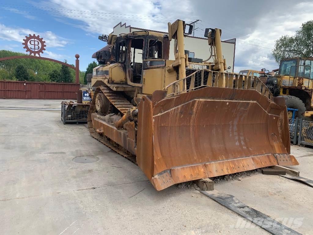 CAT D 8 R II Pásové dozery