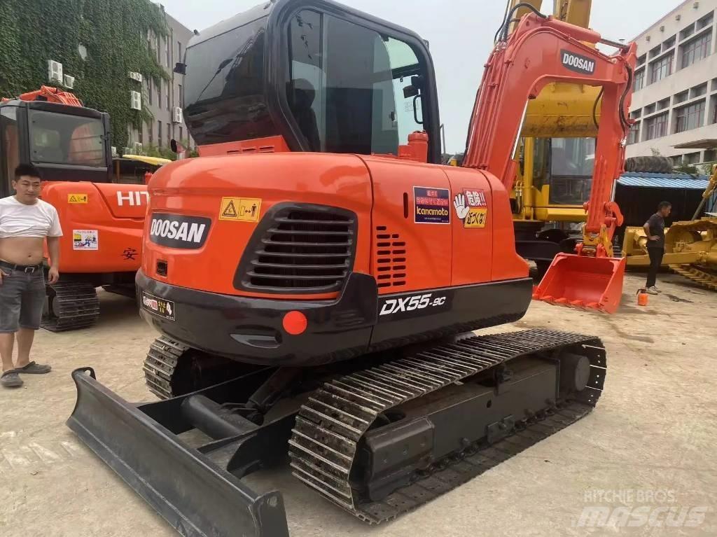 Doosan DX55-9C Pásová rýpadla