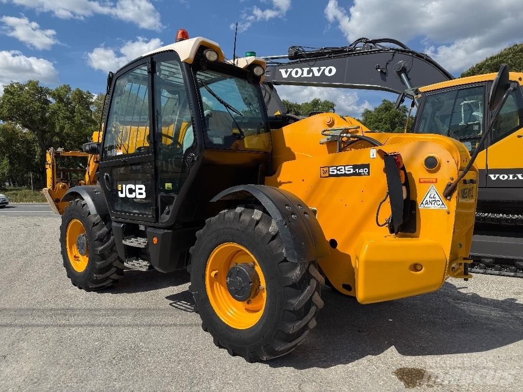 JCB 540-140 Teleskopické manipulátory