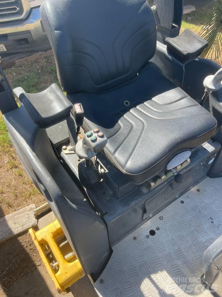 Bomag BW120SL-5 Tahačové válce