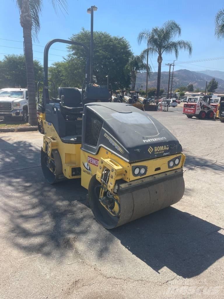 Bomag BW120SL-5 Tahačové válce