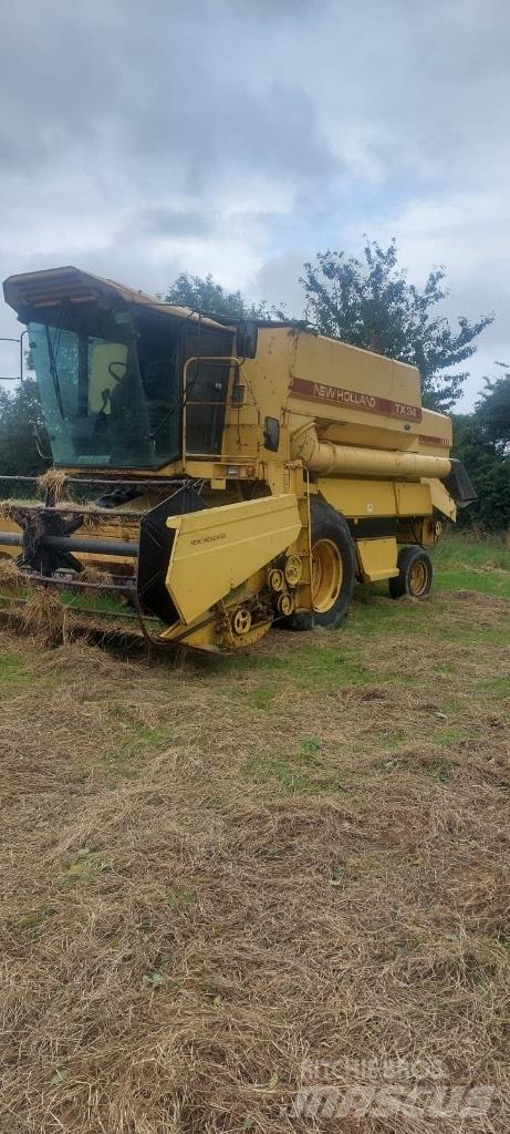 New Holland TX 34 Sklízecí mlátičky