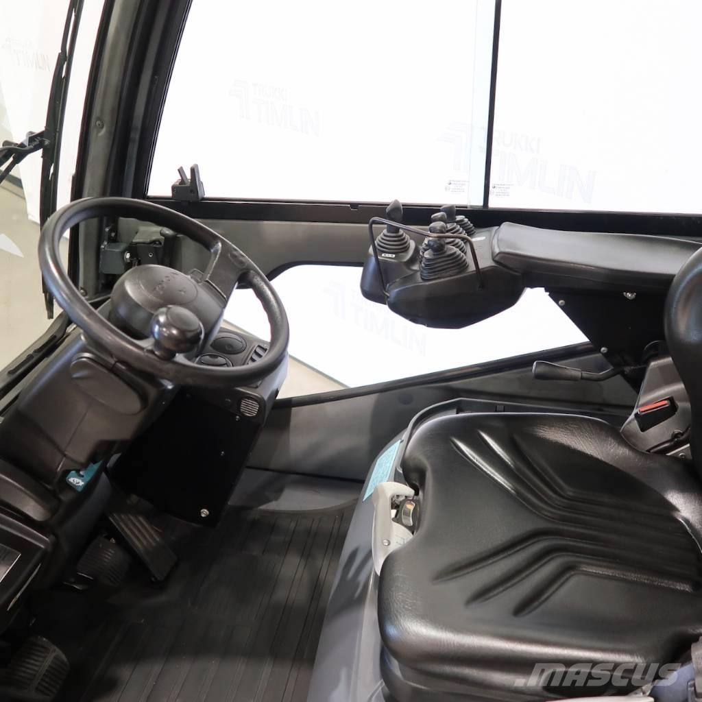 Toyota 02-8FDF30 Dieselové vozíky