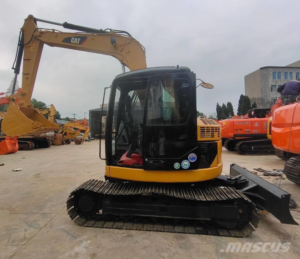CAT 308 D Midi rýpadla 7t - 12t