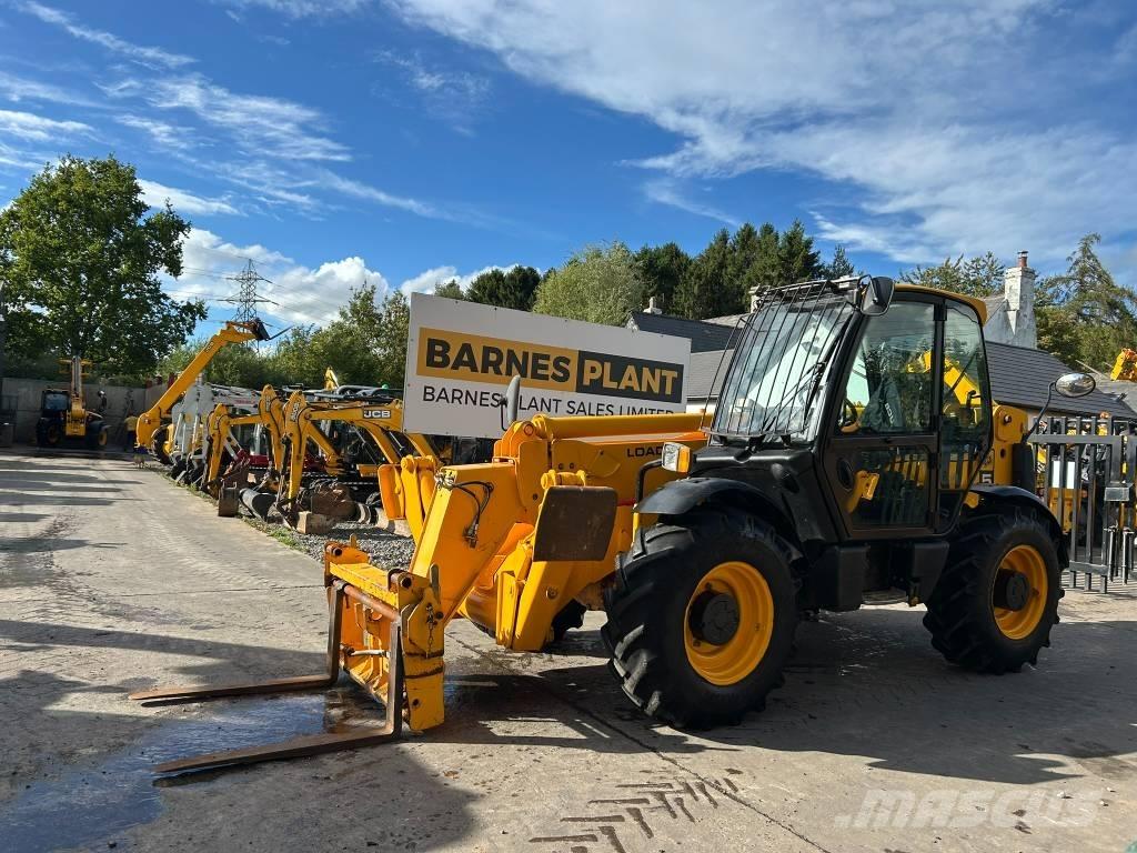 JCB 532-120 Teleskopické manipulátory