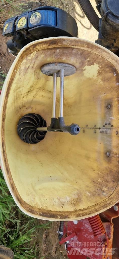 Hardi Ranger 2500 Tažené postřikovače