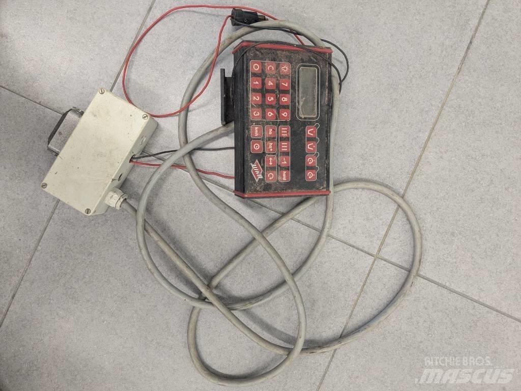 Juko H 3000 Kombinované secí stroje